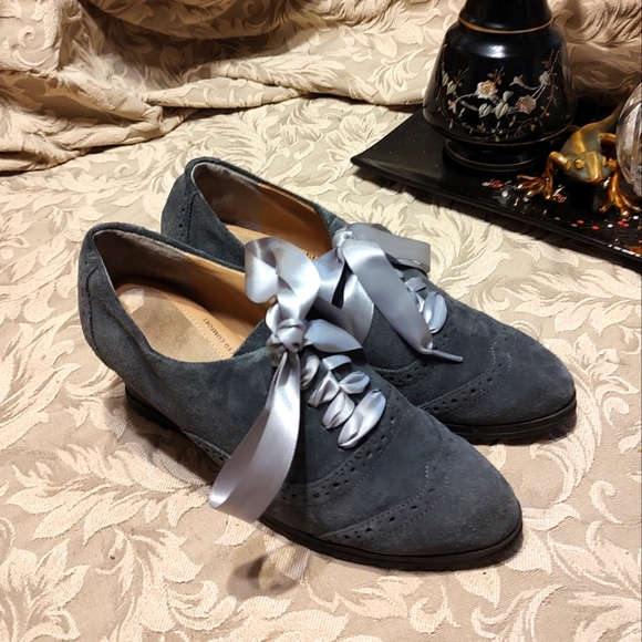 🩶 Gorgeous Slate Grey Genuine Suede Spectator Wingtip Oxford Wedges - 7.5M - Picture 2 of 14